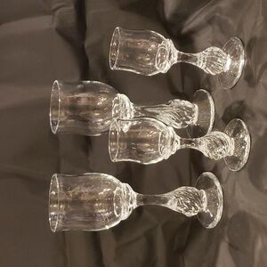Drew Smith signed crystal set of 4 wine and aperitif glasses